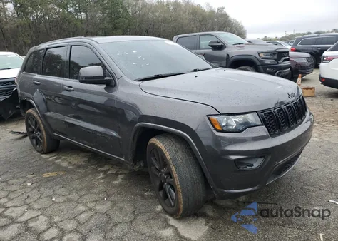2018 Jeep Grand Cherokee Laredo from USA, damaged, VIN 1C4RJFAG3JC267555